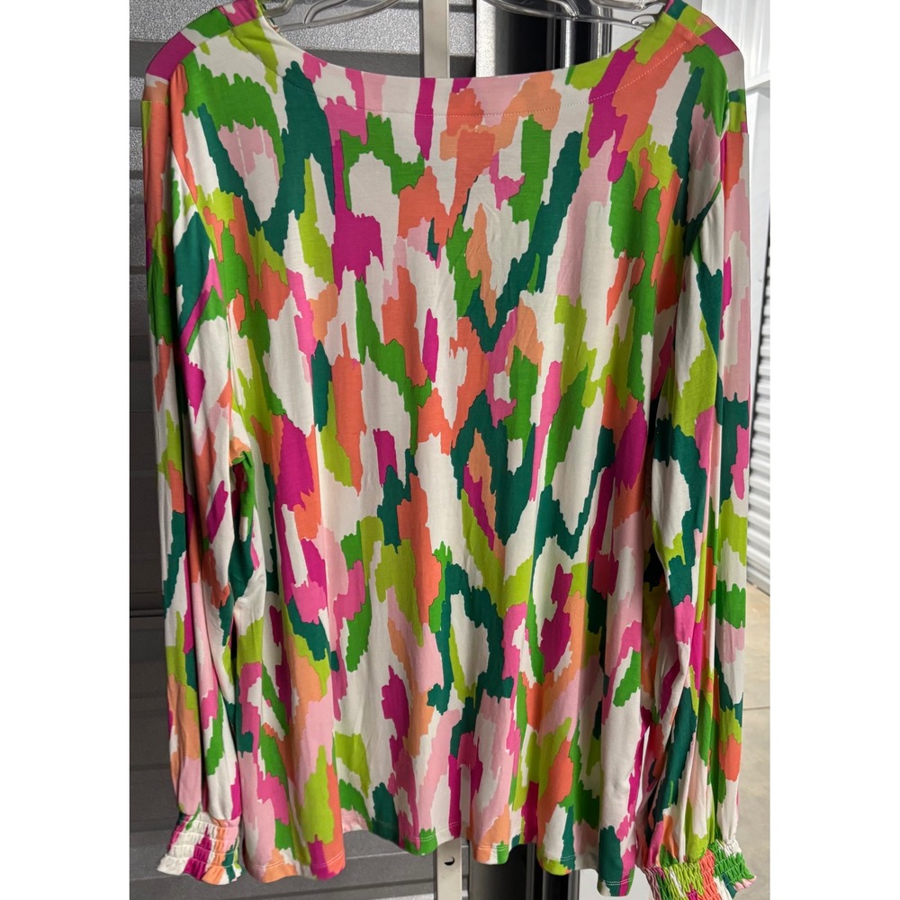 Belle by Kim Gravel XL Abstract Ikat V-Neck Top Smocked Cuffs Multi-Color - Picture 4 of 6